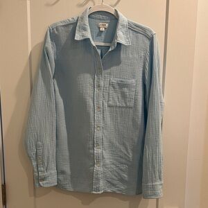 J. Crew Casual Light Blue Button Down Shirt